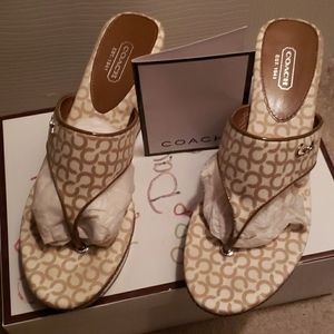 Sandal